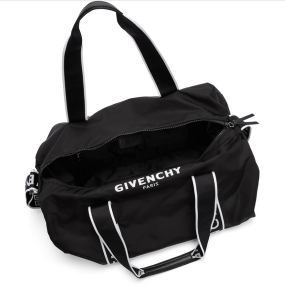 NWT$1385 Givenchy Black Gym Duffle Nylon Bag - Picture 4 of 16